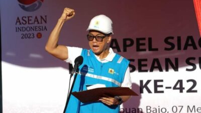 Siap Sukseskan KTT ASEAN di Labuan Bajo, Dirut PLN Pimpin Apel Siaga Kelistrikan bersama Gubernur NTT