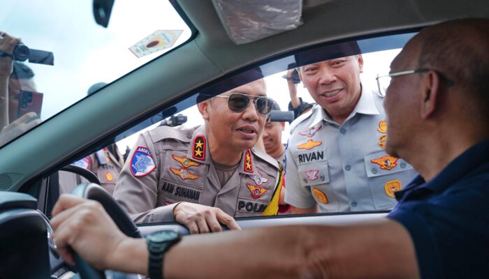 Dirut Jasa Raharja bersama Wamenhub, dan Kakorlantas Polri Gelar Tinjauan Arus Mudik dan Libur Nataru di Tol Jogja-Solo