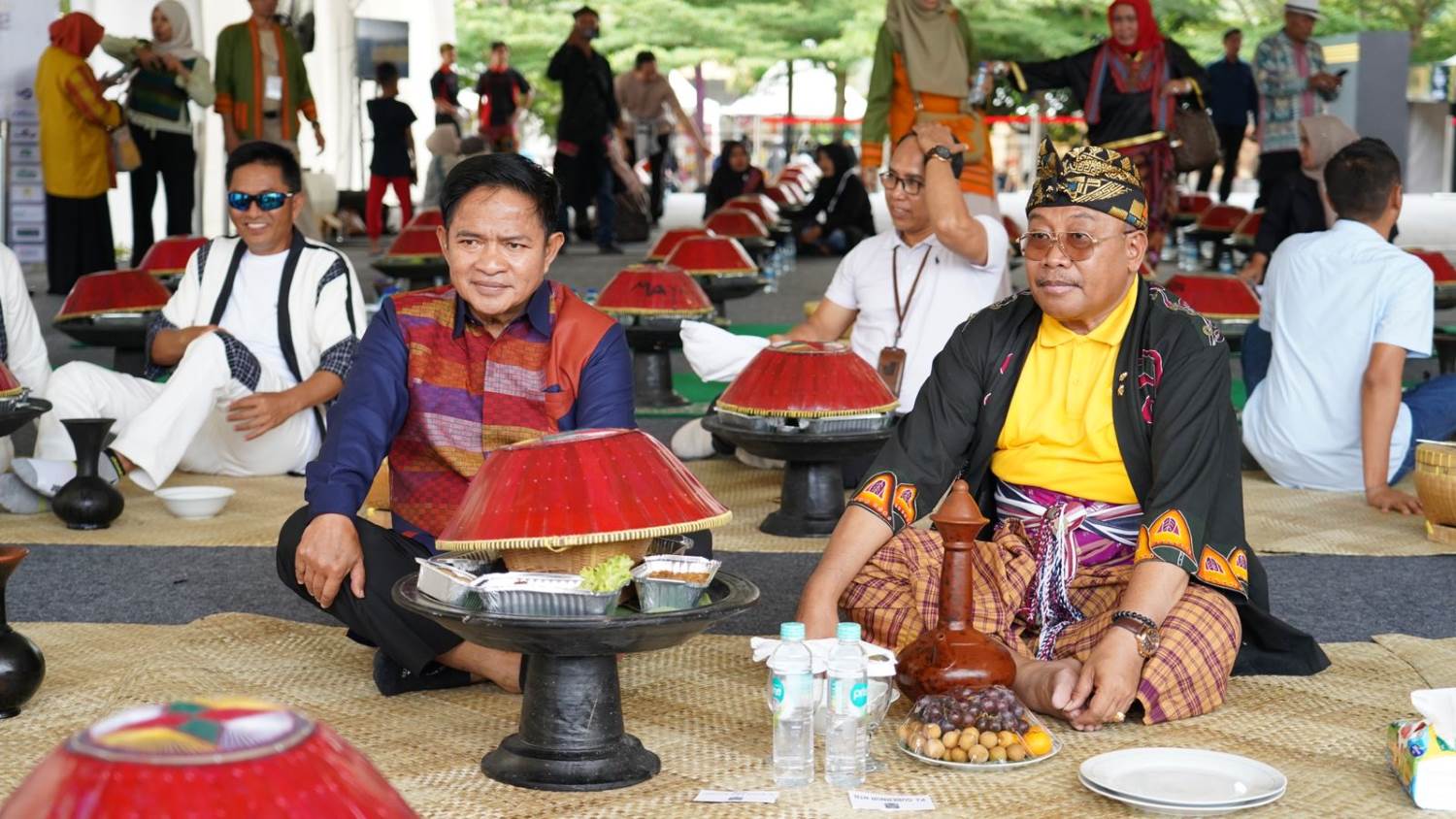 Ite Begawe Fest 2024: Parade Dulang dan semangat bangga buatan Indonesia. (Foto Disperin NTB)a