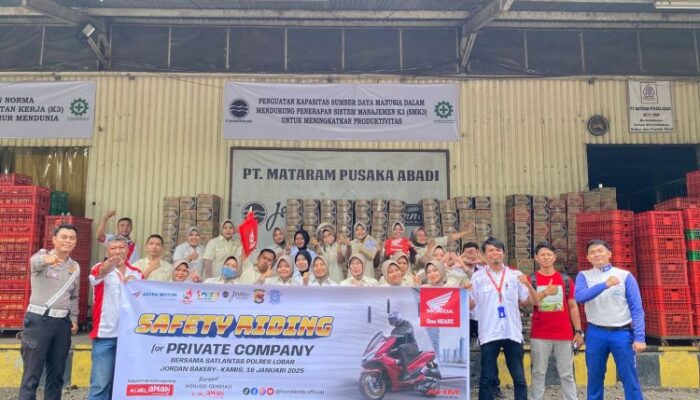 Astra Motor NTB dan Satlantas Polres Lombok Barat Gelar Safety Riding Bagi Pekerja