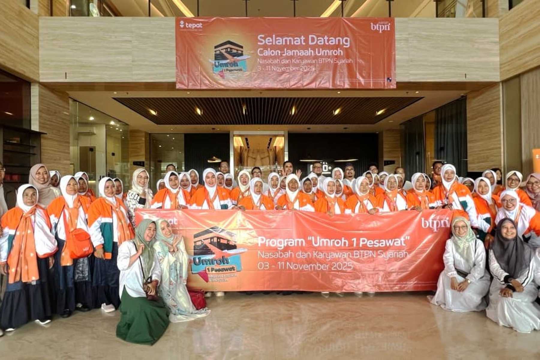 BTPN Syariah Umrahkan 382 Nasabah dan Karyawan.