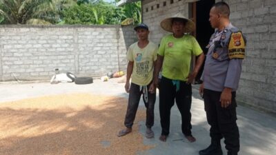 Kawal Ekonomi Kerakyatan, Bhabinkamtibmas Labuapi Pastikan Distribusi Hasil Bumi Aman dan Berkualitas Tinggi