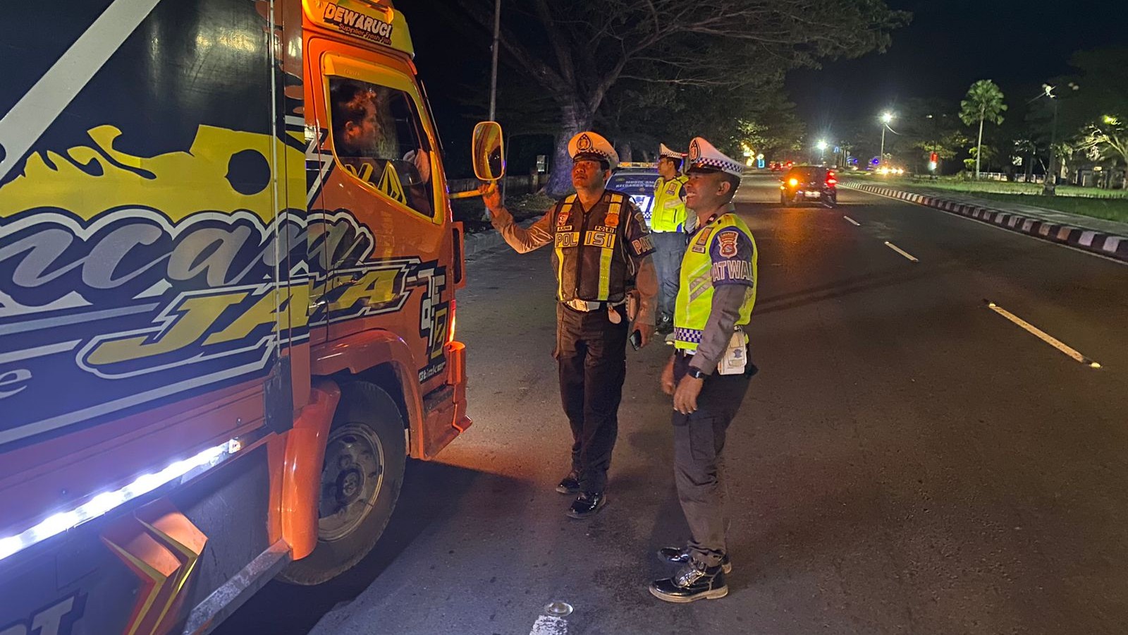 Polres Lombok Barat Jaga Keamanan Jalur Bypass BIL 1