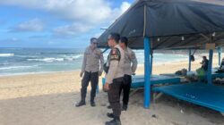 Masyarakat Menikmati Indahnya Pantai Wane,Polsek Monta Polres Bima Kabupaten Sigap Memberikan Rasa Aman dan Nyaman
