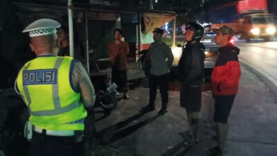Polsek Kediri Gelar Patroli Malam di Lelede