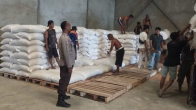 Sinergi Polisi dan Petani Lombok Barat Jaga Stok Pangan