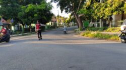 Jaga Keselamatan Warga, Personil Polsek Bayan Gelar ‘Rawan Pagi’ di Jalur Tanjung-Bayan