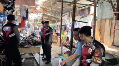 Patroli Kota Presisi Sambangi Pasar ACC Ampenan, Polda NTB Perkuat Pengawasan dan Cegah Kriminalitas