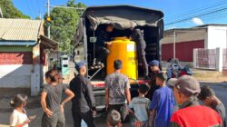 Sambut Hari Bhayangkara ke-80, Sat Brimob Polda NTB Salurkan Air Bersih untuk Warga Terdampak Kekeringan di Bima