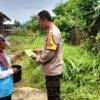 Tak Sekadar Jaga Kamtibmas, Polisi di Labuapi Edukasi Warga Manfaatkan Lahan Rumah untuk Pekarangan Bergizi