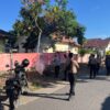 Kapolsek Bayan dan Camat Bayan Pimpin Gotong Royong Sambut HUT Kabupaten Lombok Utara dan Event Color Fun Run
