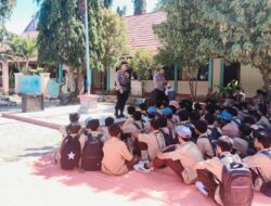 Sosialisasikan Bahaya Laten Narkoba dan Kenakalan Remaja, Kanit Binmas Polsek Madapangga Sambangi SMAN I Madapangga