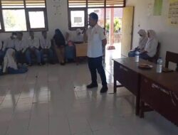 Tanamkan Budaya Saling Menghormati Sejak Dini, Polsek Tambora Gelar Sosialisasi Anti Bullying di SMKN I Tambora