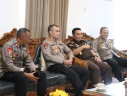 Pererat Sinergitas dan Solidaritas, Kapolres Bima Kabupaten Silaturahmi Ke Kejaksaan Negeri Bima dan Kodim 1608/Bima