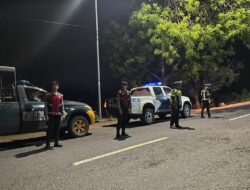 Hadirkan Rasa Aman, Piket Gabungan Fungsi Polres Bima Kabupaten Gelar Patroli Humanis di Malam Hari