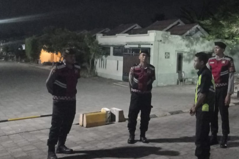 Upaya Preventif Sat Samapta Polres Lombok Barat Jaga Kondusivitas Kamtibmas di Taman Mandali