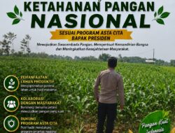 Polri Dukung Astacita, Polsek Merakurak Polres Tuban Turun Cek Tanaman Jagung Warga di Desa Tuwiri Kulon