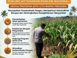 ANGGOTA POLSEK GRABAGAN SAMBANG DESA BINAAN, PANTAU LAHAN JAGUNG DAN MEMASTIKAN SISTEM IRIGASI MASIH LANCAR