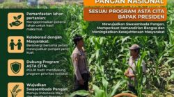 ANGGOTA POLSEK GRABAGAN SAMBANG DESA BINAAN, PANTAU LAHAN JAGUNG DAN MEMASTIKAN SISTEM IRIGASI MASIH LANCAR