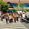 Jaga Keamanan Pelajar Pulang Sekolah, Polsek Tanjung Gelar Pengaturan Rawan Siang di Depan SMPN 1 Tanjung
