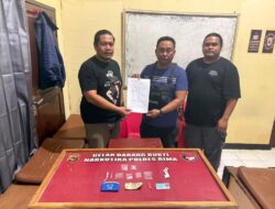 Polsek Tambora Serahkan Lima Pocket Narkoba Jenis Shabu Yang Diamankan Dari Pendaki Gunung Tambora ke Satresnarkoba Polres Bima Kabupaten