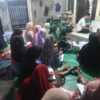 Babinsa Jempong Baru Dampingi Warga Belajar Membaca