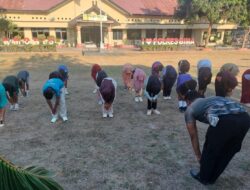 Sambut HUT Lalulintas Bhayangkara Ke-71, Satlantas Polres Bima Kabupaten Latih PBB Polisi Cilik