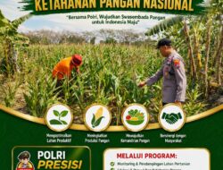 Bhabinkamtibmas Desa Margorejo Dampingi Petani Olah Lahan Pertanian