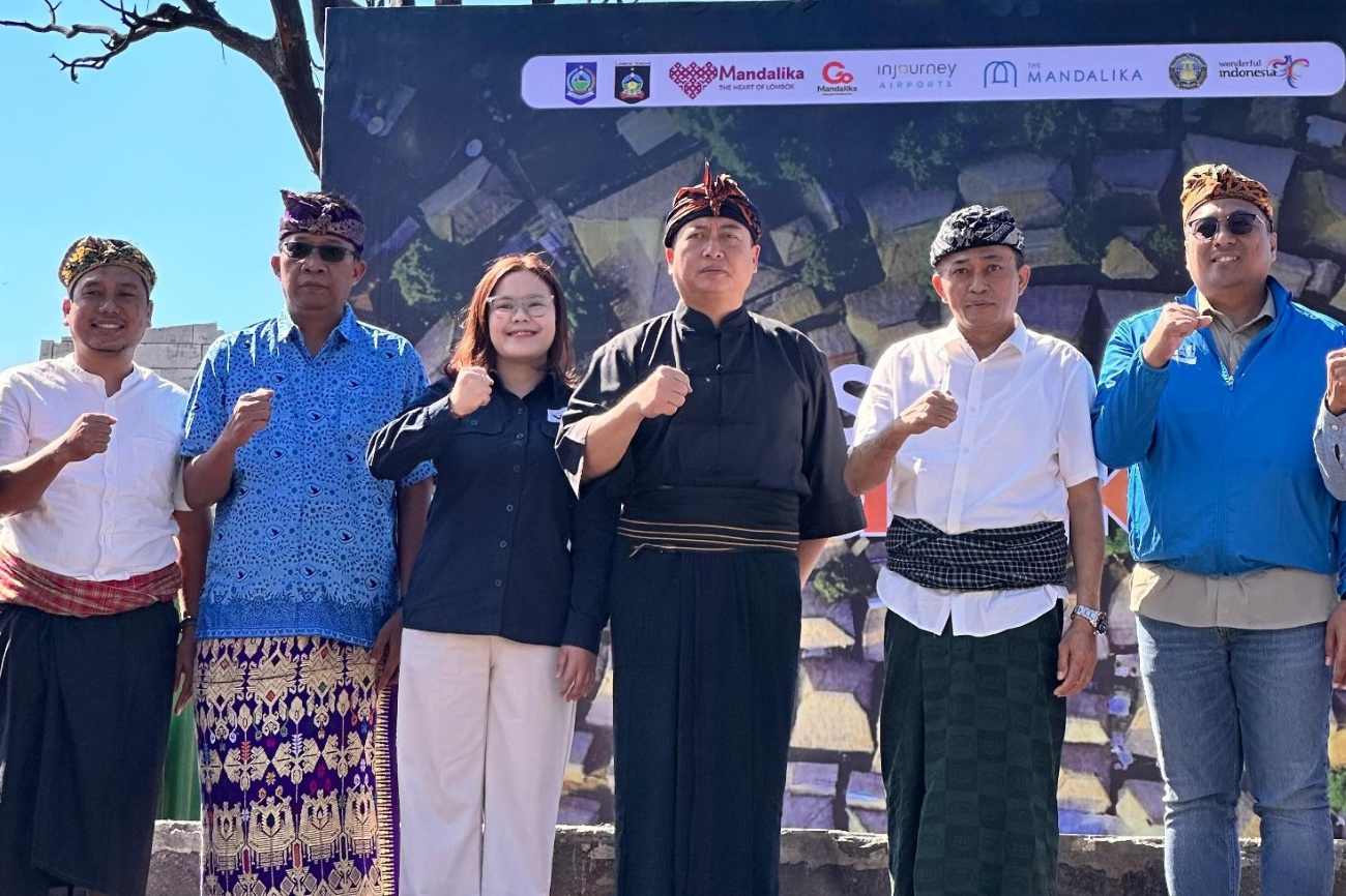 STM Bantu Pemulihan Dusun Adat Sade Lombok Tengah.
