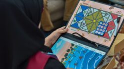 Pertamina Patra Niaga Regional Jatimbalinus melalui Integrated Terminal (IT) Ampenan mengembangkan permainan edukatif untuk meningkatkan literasi anak sekaligus mengenalkan pentingnya menjaga lingkungan pesisir di Nusa Tenggara Barat.