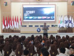 Tingkatkan Literasi Digital, SMKN 2 Tuban Edukasi Pelajar Terkait Peluang dan Risiko Teknologi AI