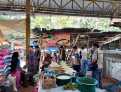 Polres Lombok Barat Turun Gunung Pantau Harga Bapokting, Cabai Rawit Melonjak Akibat Cuaca