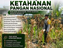Polri Dukung Astacita, Polsek Rengel Polresta Tuban Turun Cek Tanaman Jagung Warga di Desa Rengel