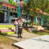 Jadi Irup Bendera di SMK I Monta, Bhabinkamtibmas Polsek Monta Ingatkan Pelajar Jauhi Narkoba dan Bijak Menggunakan Media Sosial