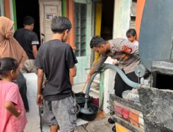 Atasi Krisis Air Bersih di Desa Runggu, Kapolres Bima Perintahkan Unit Rantis Kerahkan 5000 Liter Air Bersih
