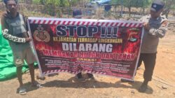 Mencegah Karhutla, Polsek Soromandi rutin melaksnakan sosialisasi pencegahan secara dor to dor