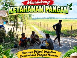 Sambang Petani Anggota Bhabinkamtimas Polsek Senori Polresta Tuban Polda Jatim Ajak Sukseskan Program Ketahanan Pangan